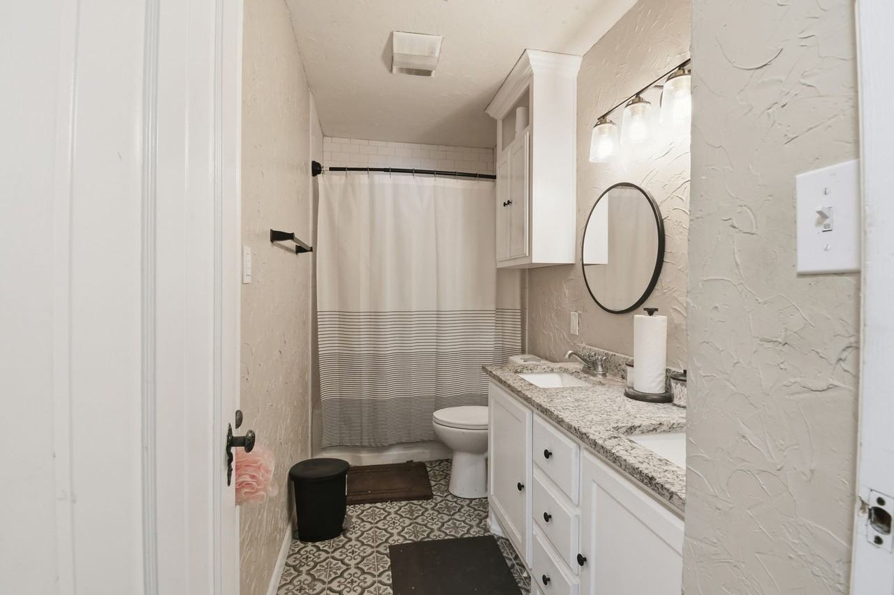 3346 E Jasper St - Photo 3 of 28