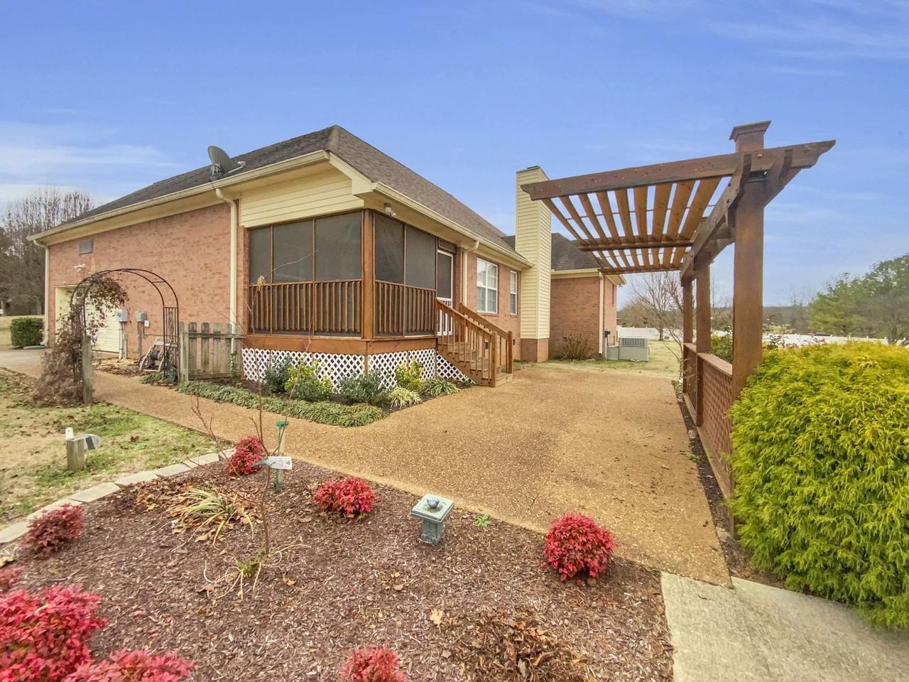 344 Martha Leeville Rd - Photo 2 of 3