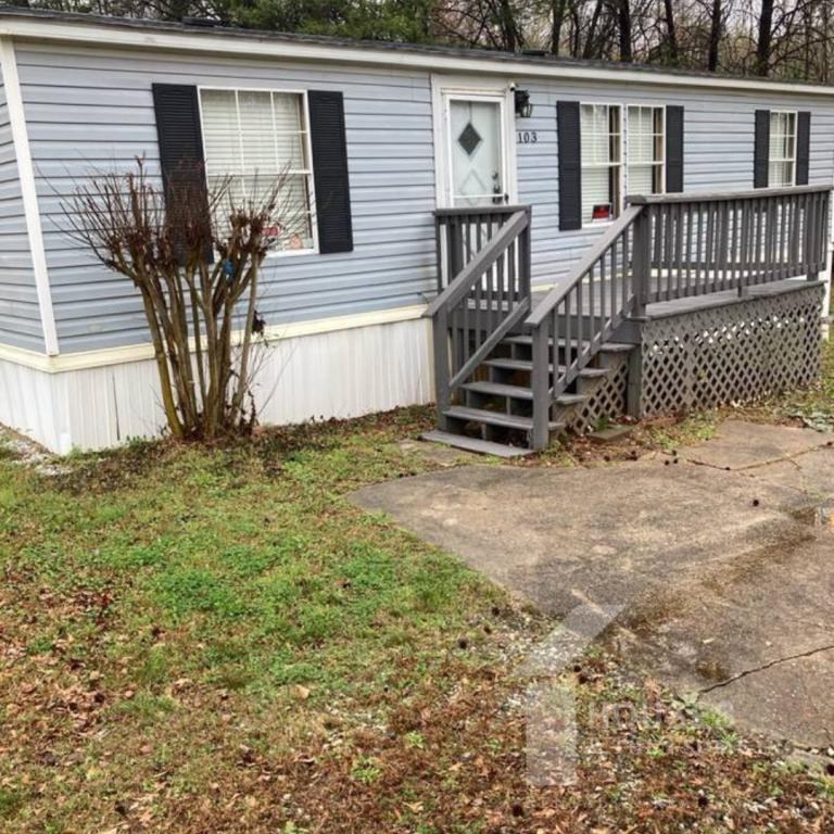 103 W Pine St - Photo 2 of 23