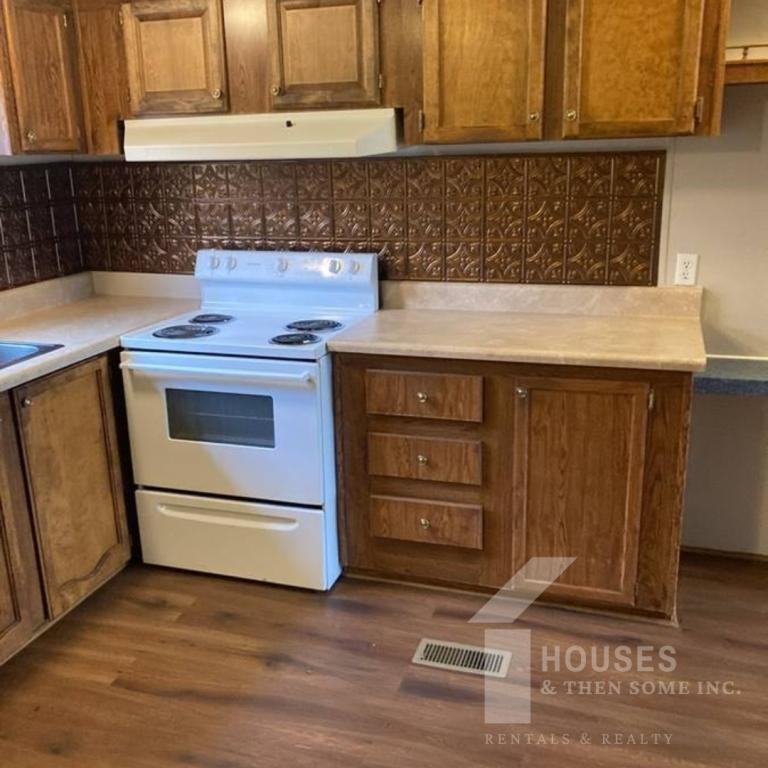 103 W Pine St - Photo 6 of 23