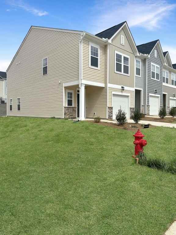 911 Pilot St - Photo 3 of 22