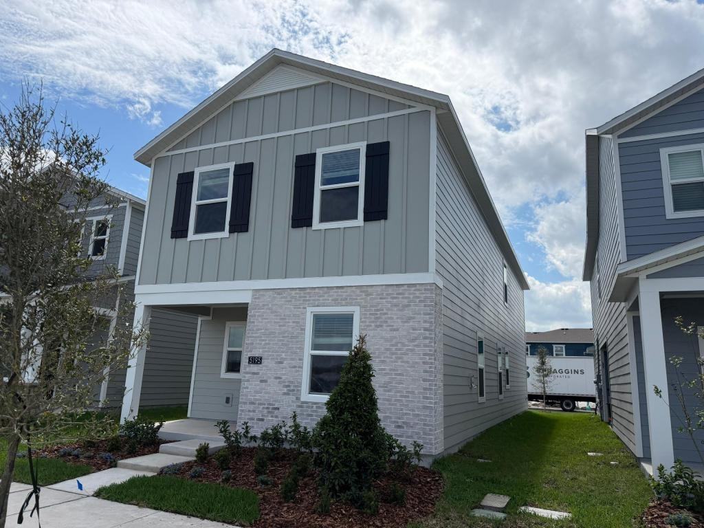 5195 Loyalty Dr - Photo 2 of 20