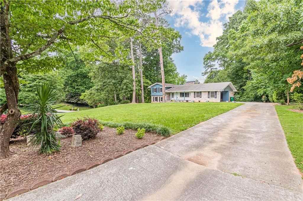 1574 Old Spring House Ln - Photo 3 of 50