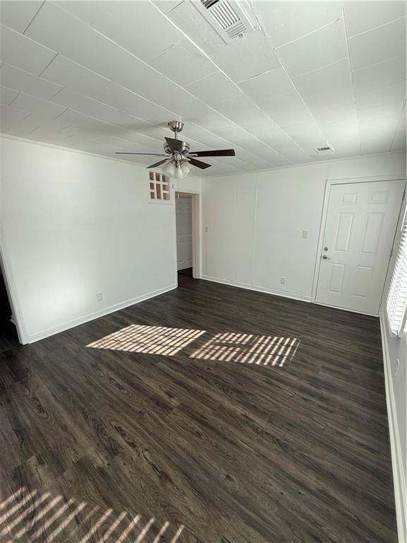 3304 Wheeler St - Photo 4 of 12