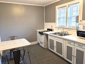 5486 Broadway St - Photo 1 of 1