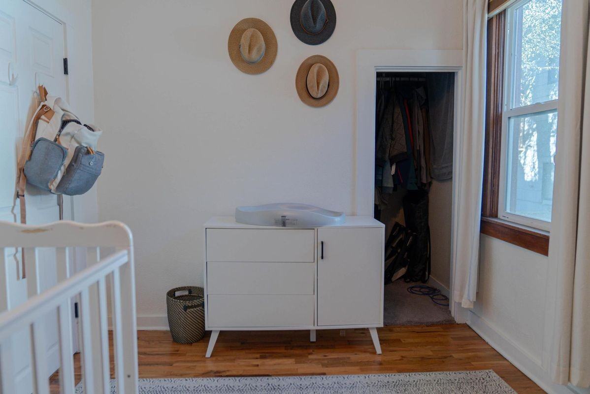 2512 Wood Ave - Photo 5 of 32