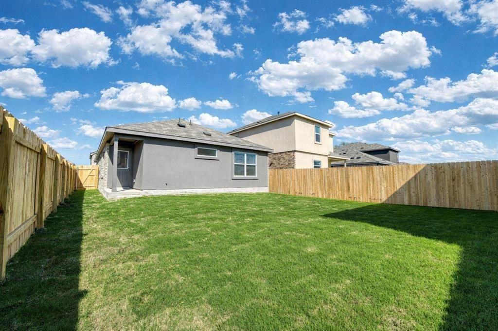 104 Sapling Dew Dr - Photo 3 of 3