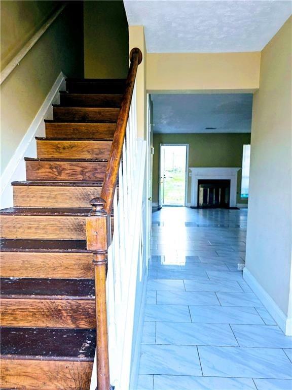 4672 Longman Way - Photo 3 of 28