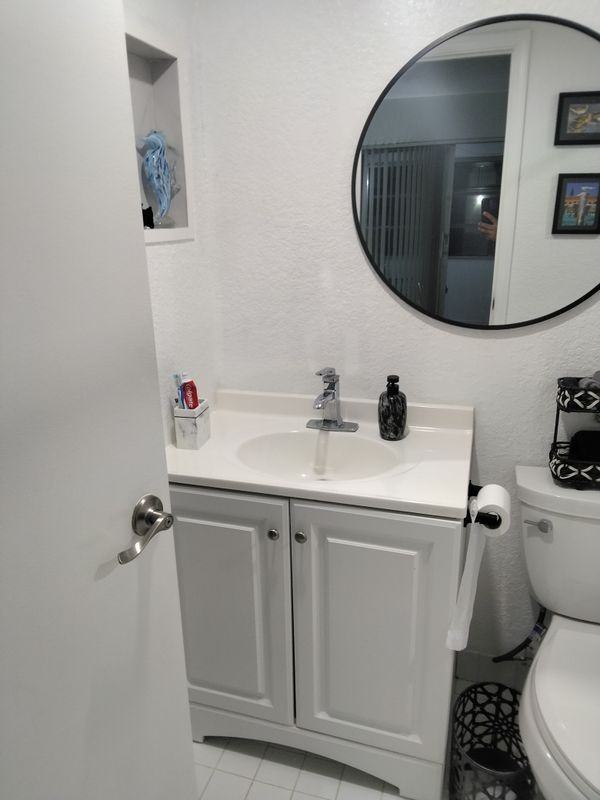 399 Brittany Dr - Photo 3 of 12