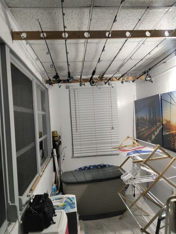 399 Brittany Dr - Photo 4 of 12