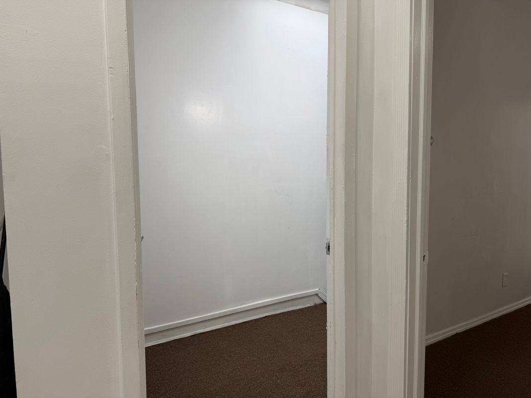 12414 101st Ave - Photo 2 of 17