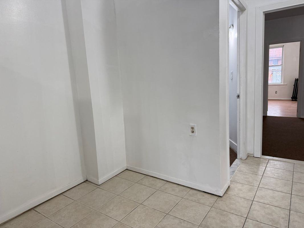 12414 101st Ave - Photo 6 of 17