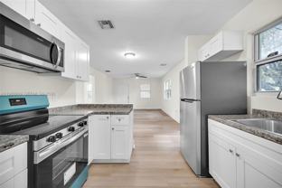 299 Nw 43rd St #ST - Photo 1 of 1