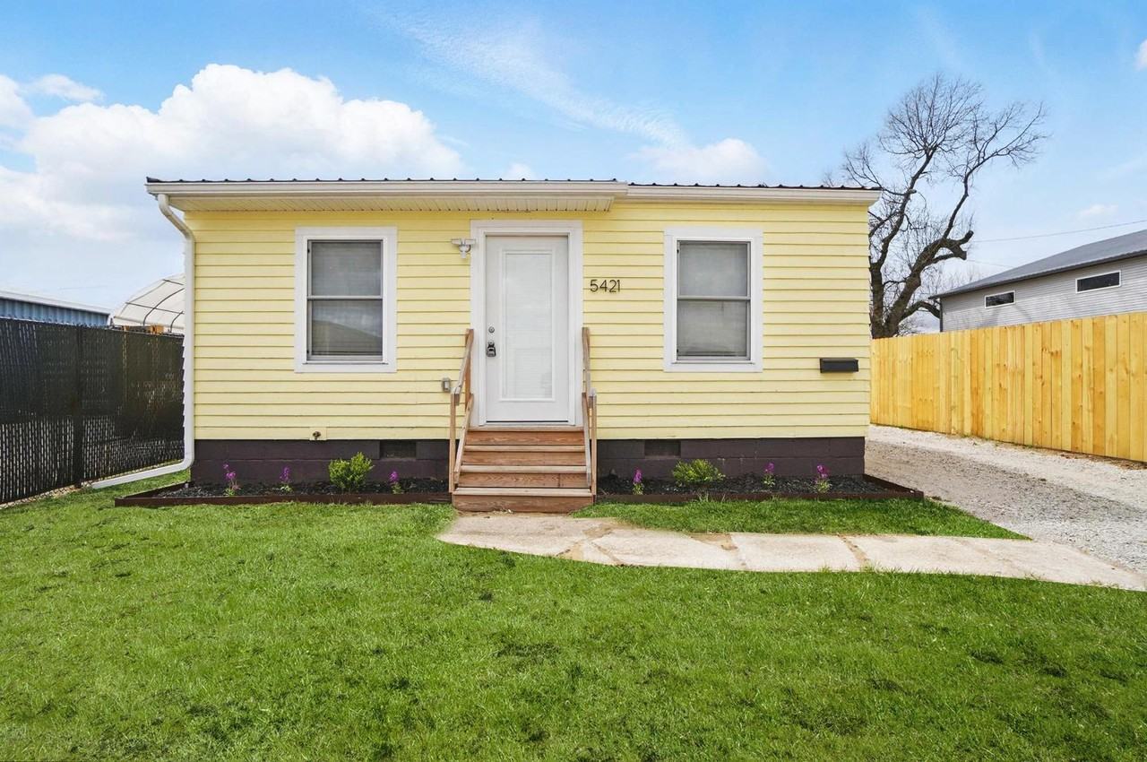 5421 Alger Dr - Photo 2 of 31