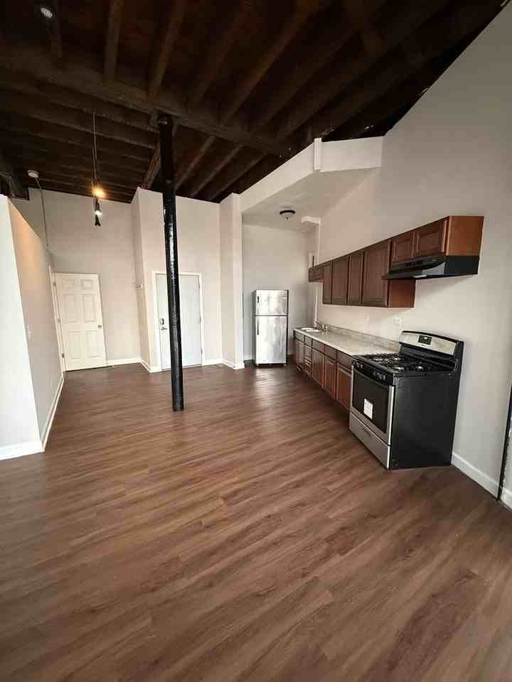 2065 Coulter St & 2409 - Photo 2 of 9