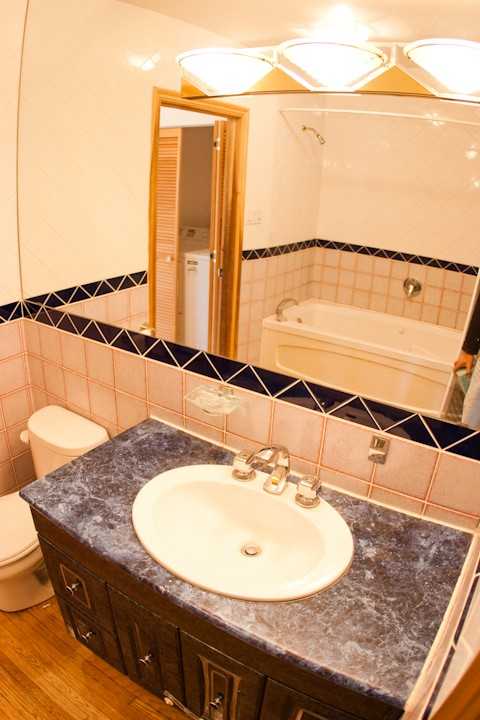 1376 A Danforth Avenue #A - Photo 4 of 6