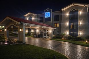 Monarch Luxury Studio Apartments - Photo 1 of 1