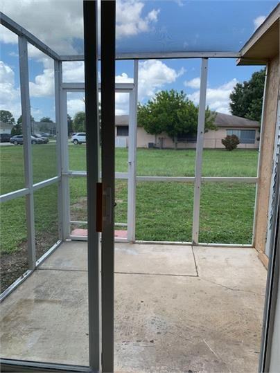 533 Se 6th Ter #2 - Photo 5 of 10