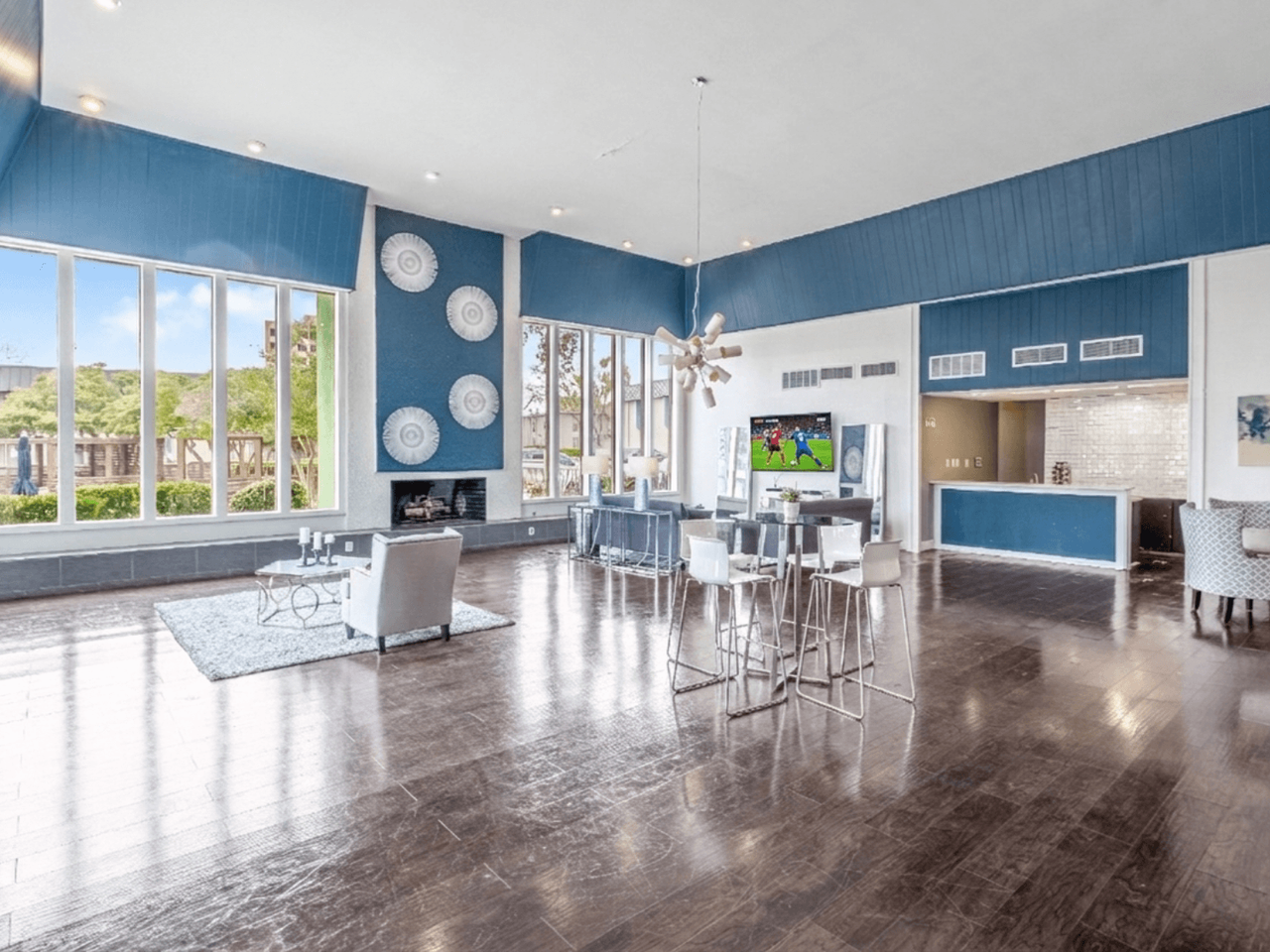 The Entro At Midtown - Photo 7 of 25