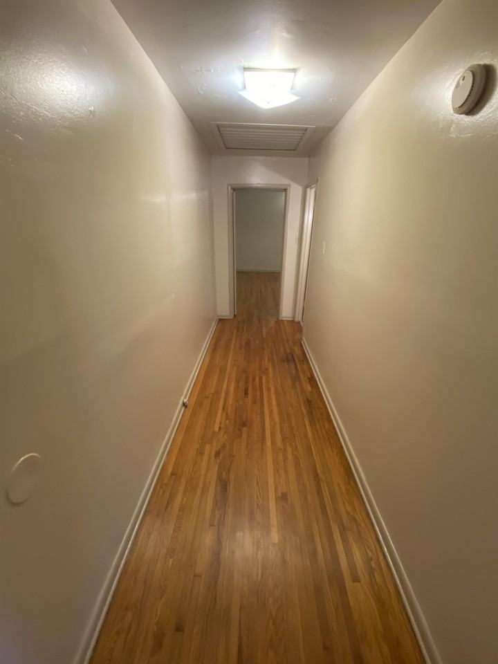 1218 N D St #1218 - Photo 2 of 6