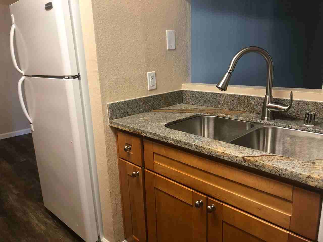 Riverwalk Townhomes - Photo 3 of 7