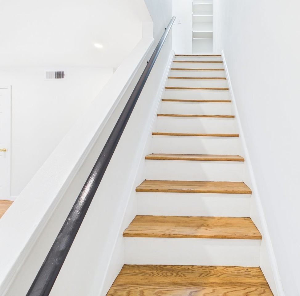 2000 Lamb Ave #C - Photo 5 of 9