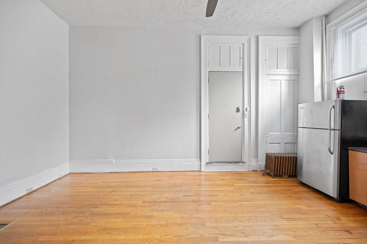 2419 Vine St #1 - Photo 5 of 14