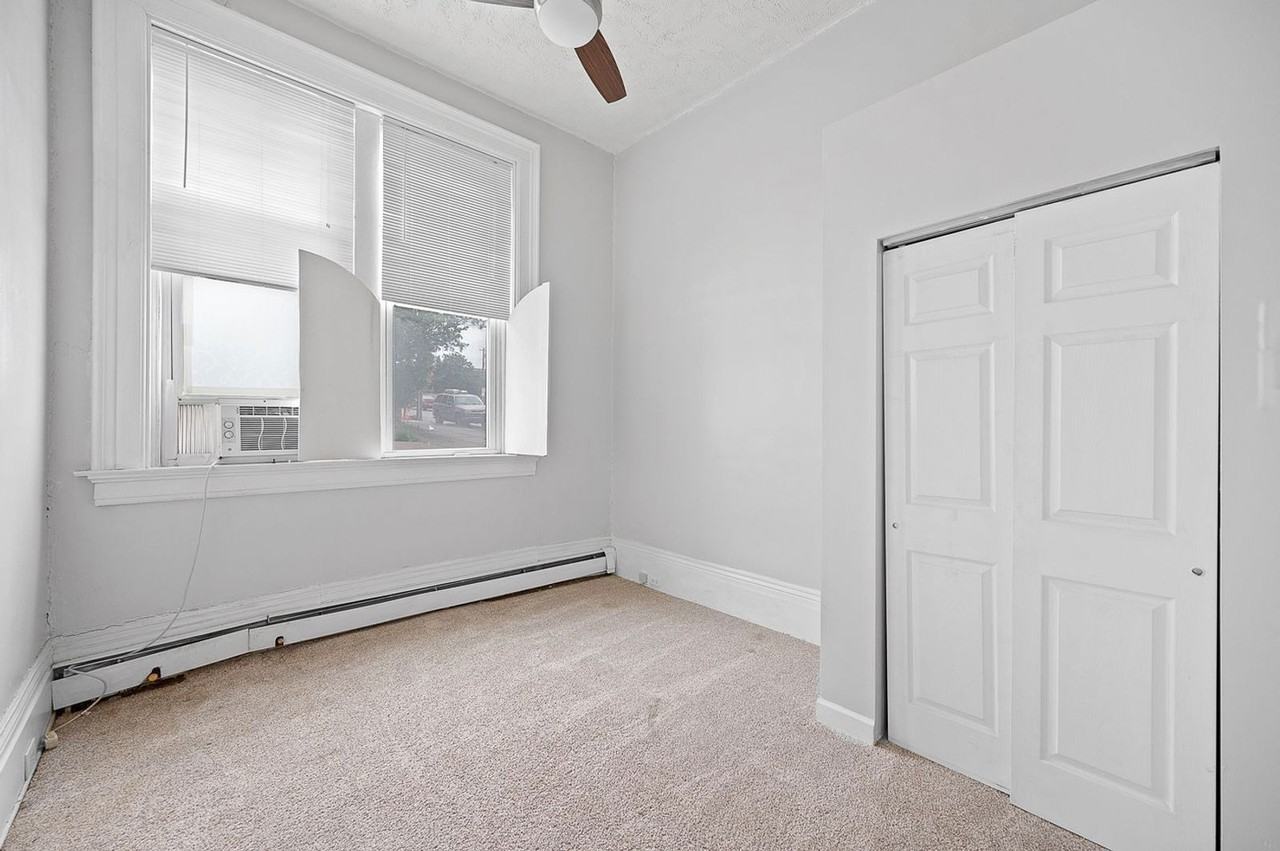 2419 Vine St #1 - Photo 7 of 14