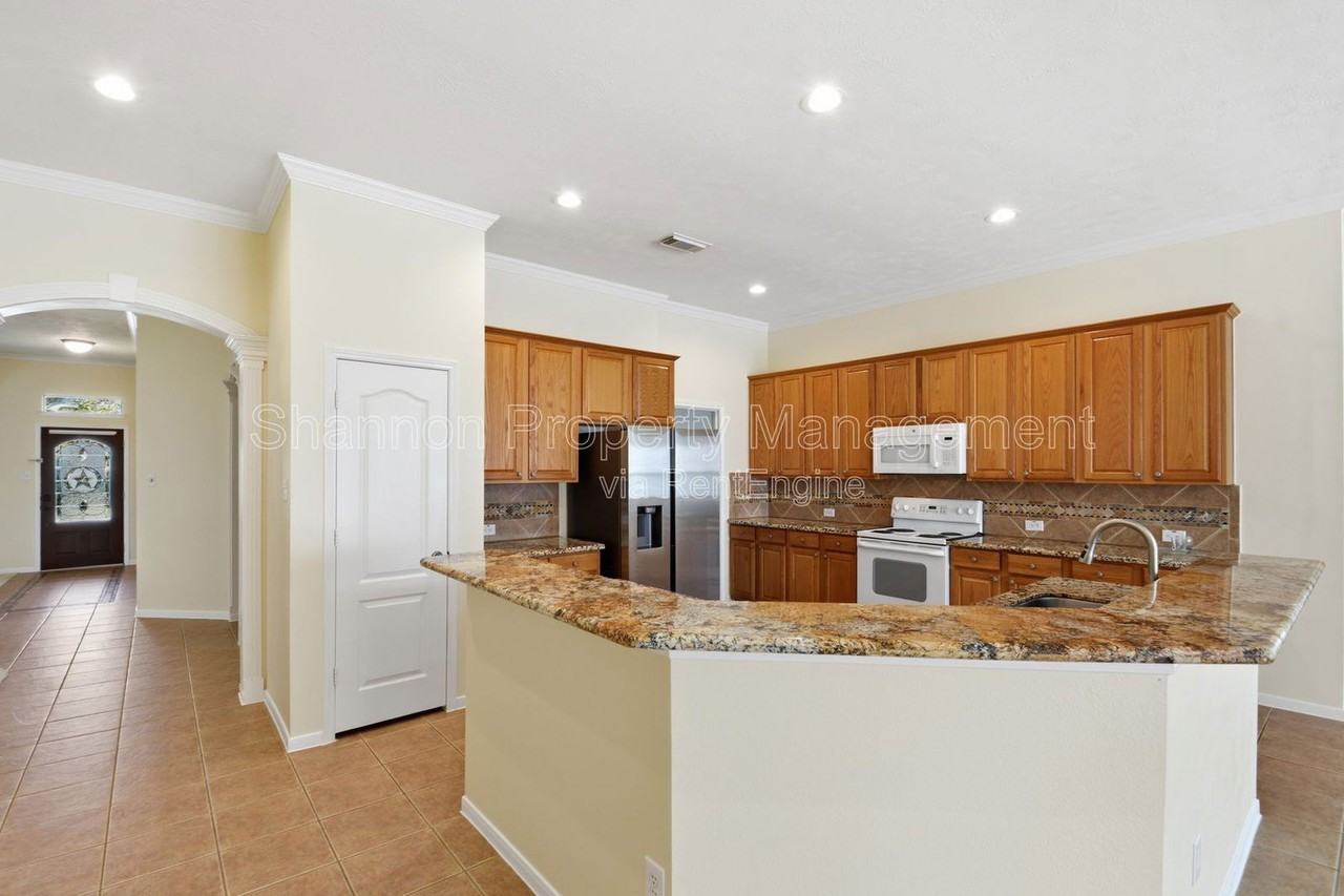 7018 Chapel Meadow Ln - Photo 7 of 22