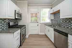 featured image of 2317 Stratford Ave