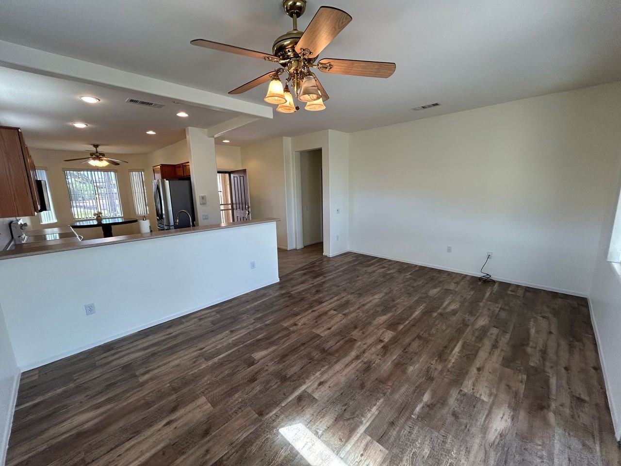 18651 N Salerno Ct - Photo 4 of 18