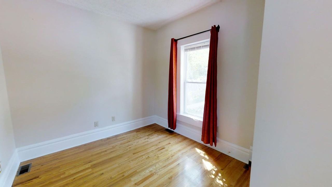 225 E 11th Ave - Photo 7 of 11