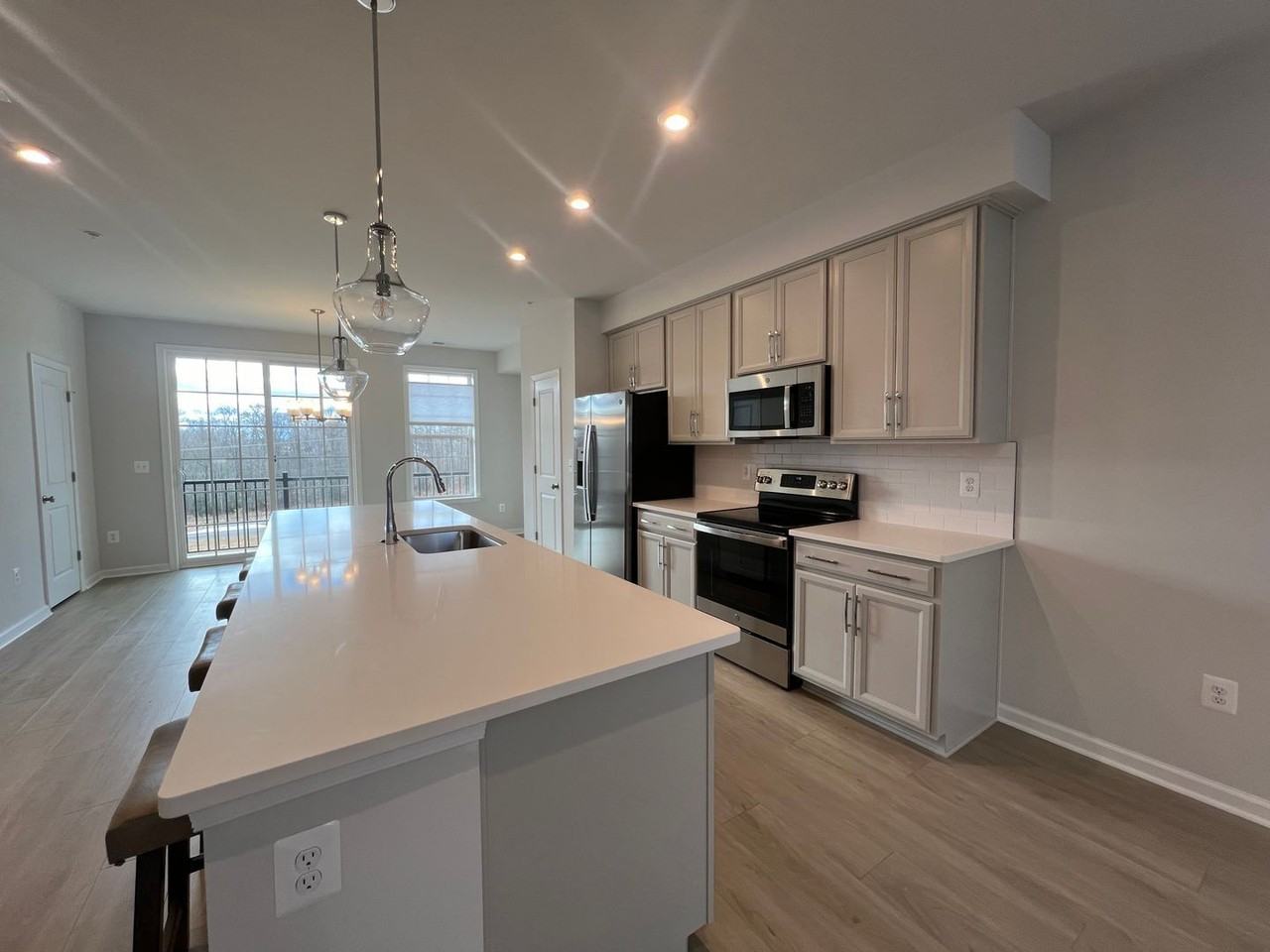 13292 Coalfield Station Ln - Photo 4 of 23