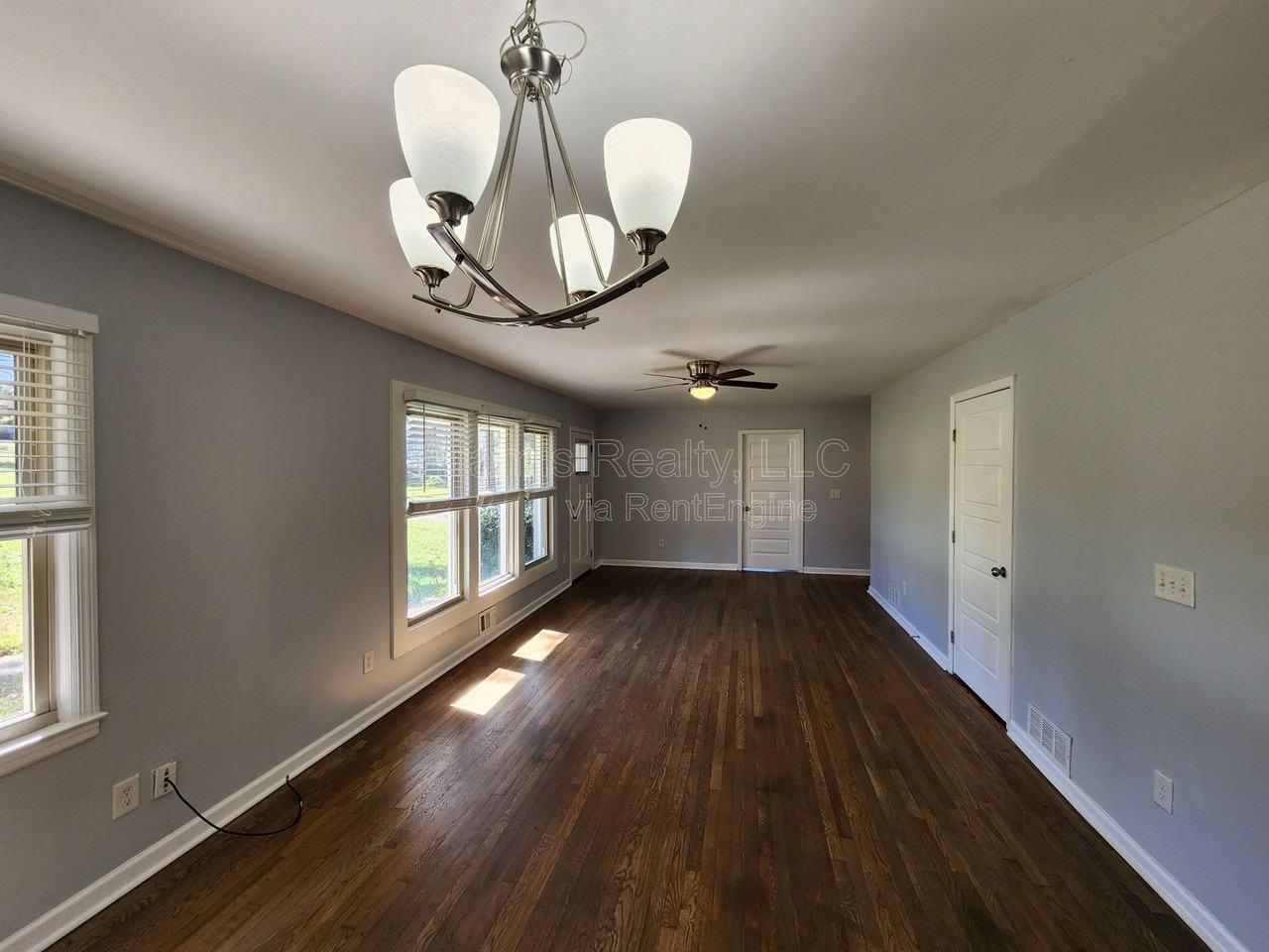 1750 Boulderview Dr Se - Photo 2 of 12