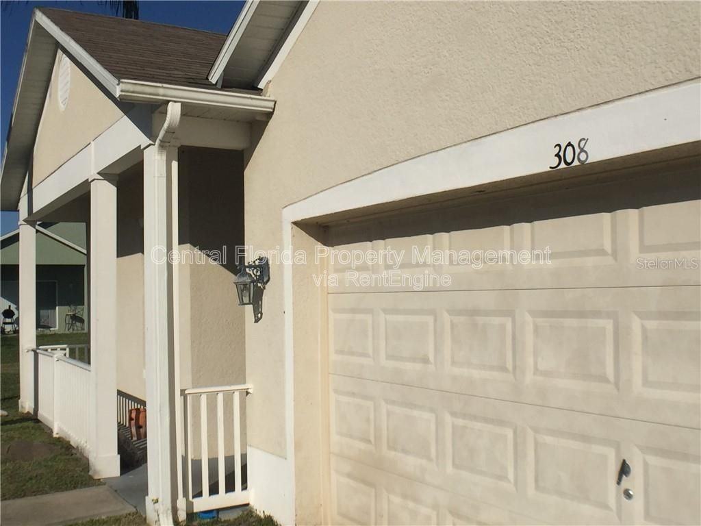 308 Marathon Ln - Photo 4 of 16