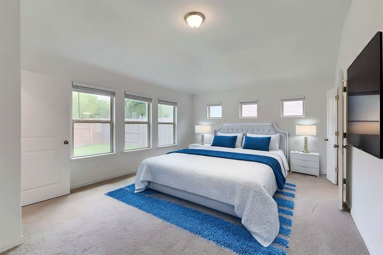 271 Jefferson Dr - Photo 3 of 50