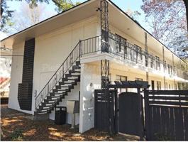 featured image of 711 Argonne Ave Ne #5