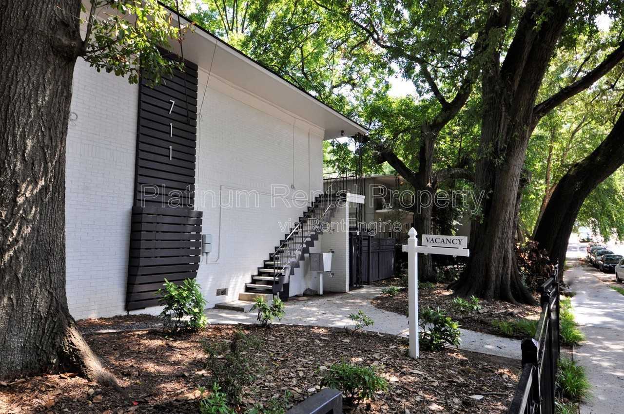 711 Argonne Ave Ne #5 - Photo 2 of 29