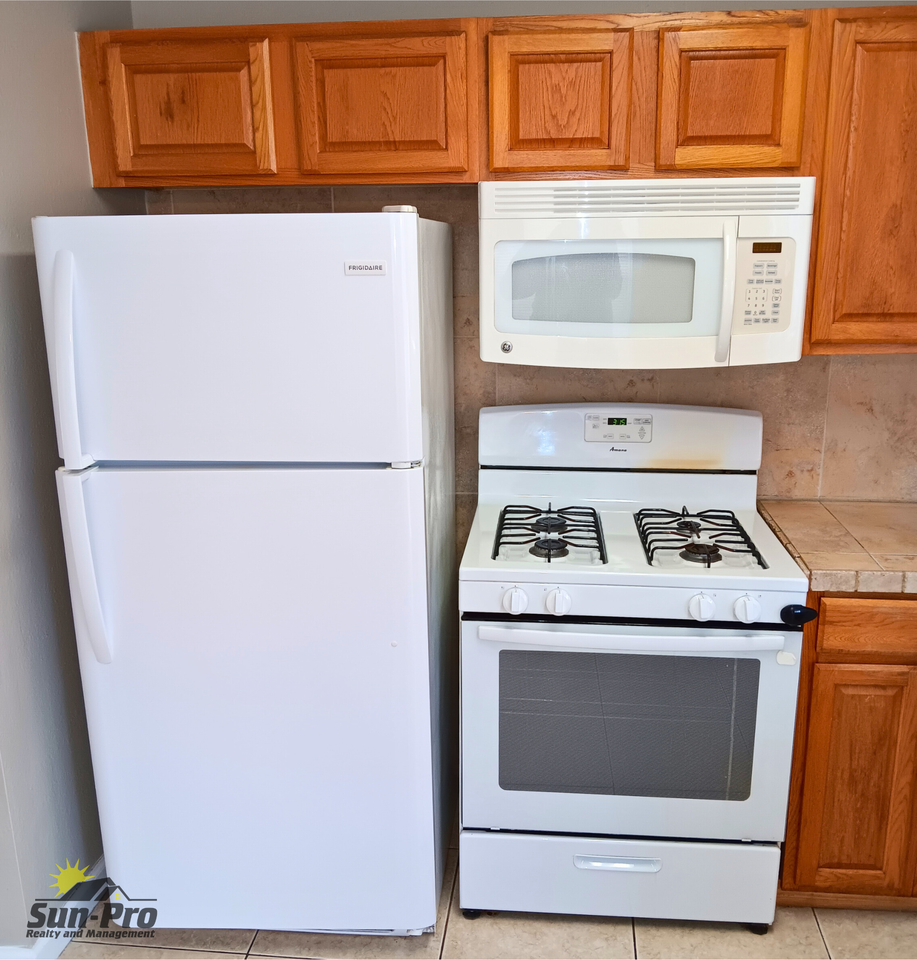 2735 Fern Palm Dr - Photo 5 of 29