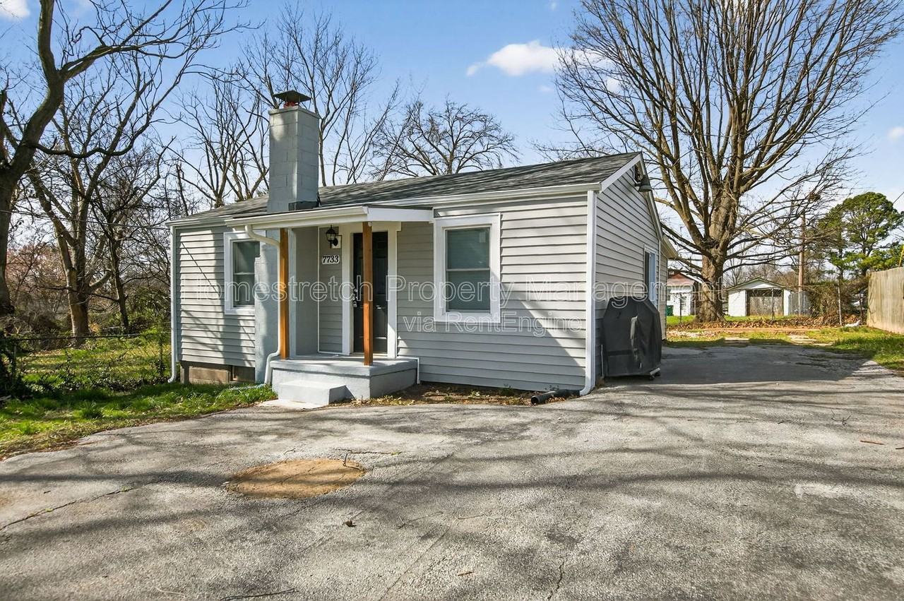 7733 Brand Ave - Photo 3 of 24