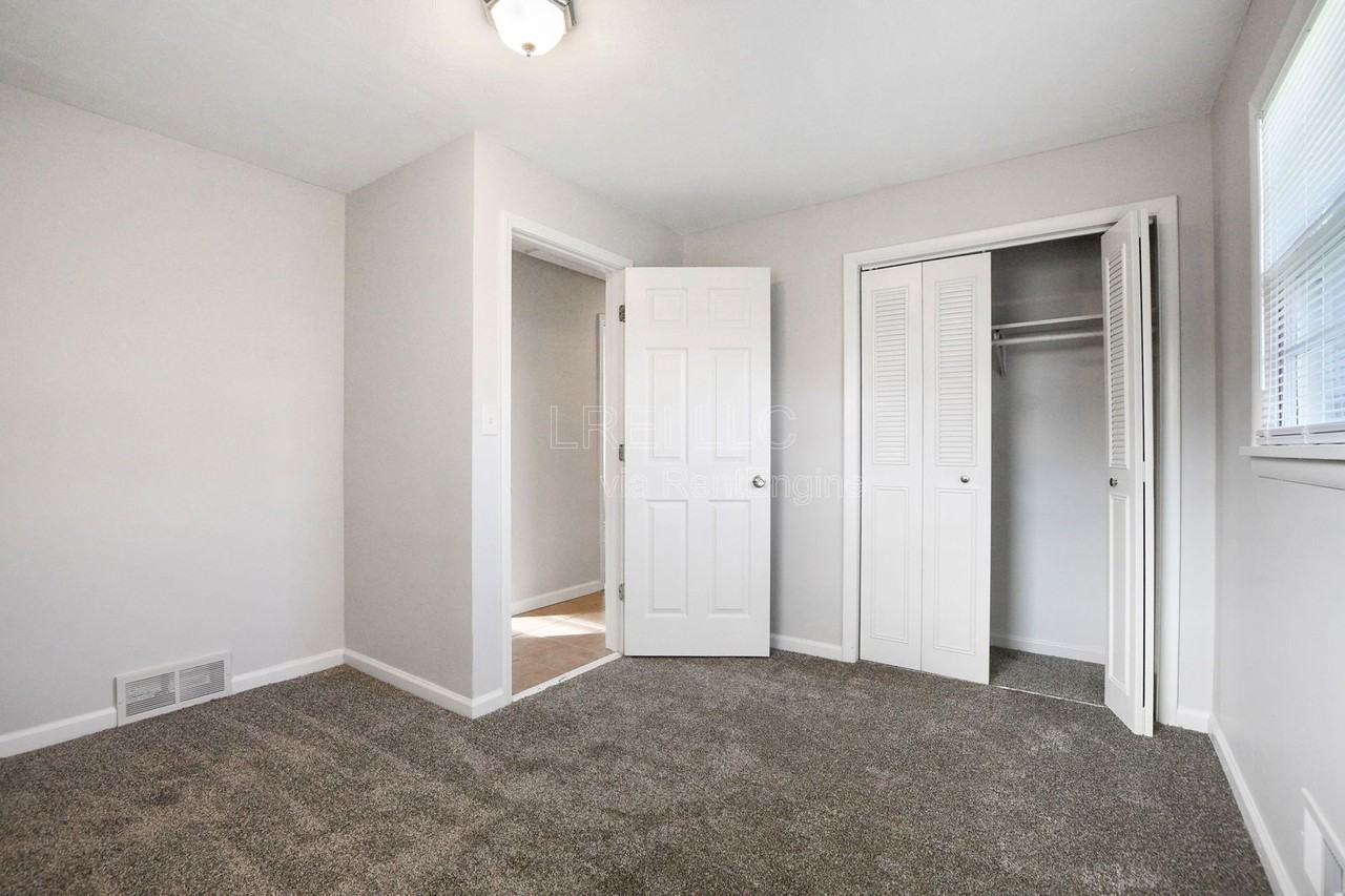 4341 Charlotte Ann Dr - Photo 6 of 15