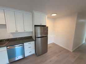 1440 Southwest Blvd #17 - Photo 1 of 1