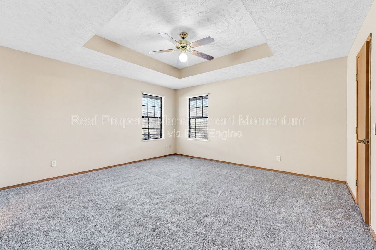 3348 S Doris Ct - Photo 7 of 25