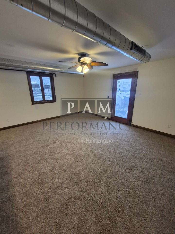 5527 W North Ave - Photo 3 of 10