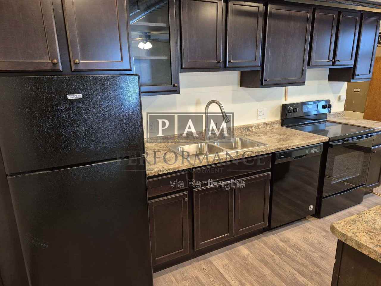 5527 W North Ave - Photo 4 of 10