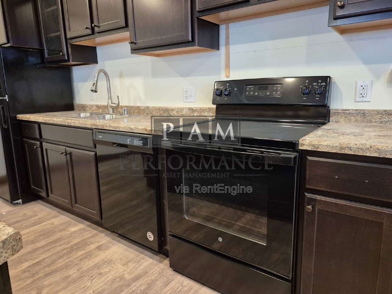 5527 W North Ave - Photo 5 of 10