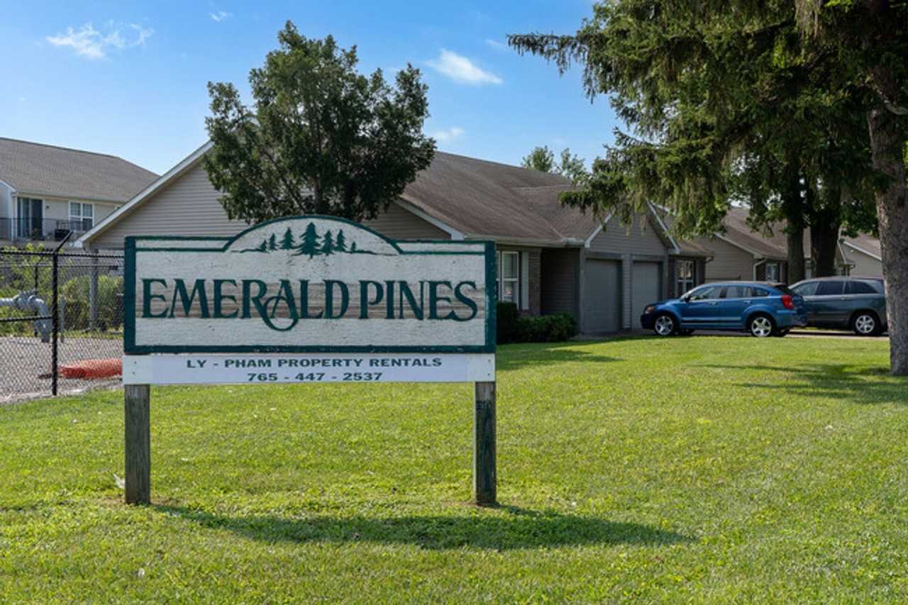 10 Emerald Pines - Photo 6 of 34