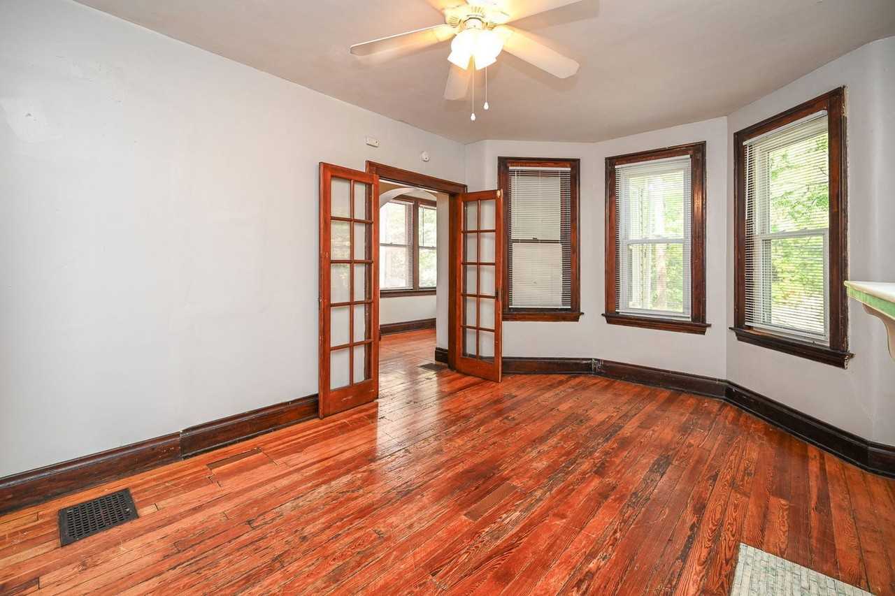 2125 W Clifton Ave #B - Photo 5 of 21