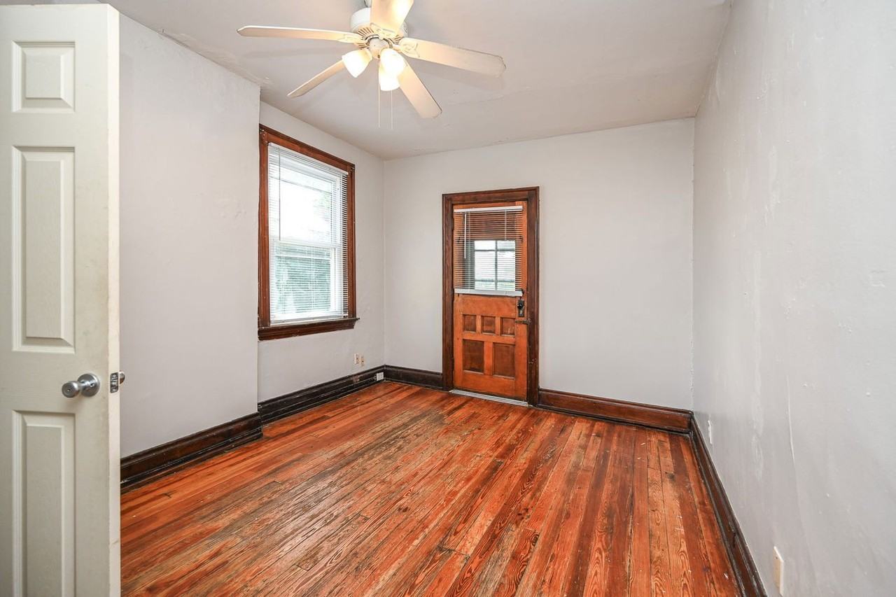 2125 W Clifton Ave #B - Photo 6 of 21