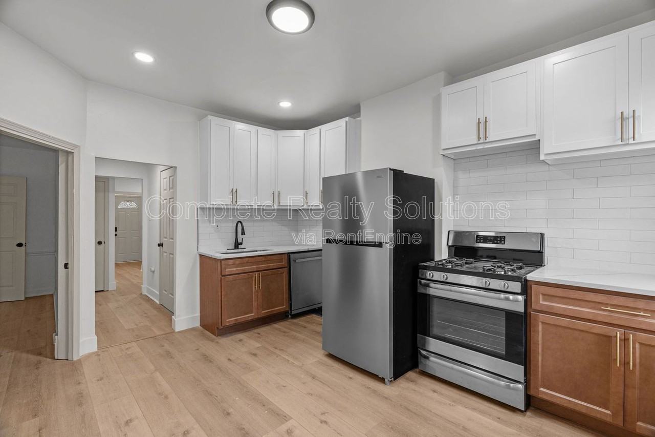 4642 Idaho Ave - Photo 3 of 23